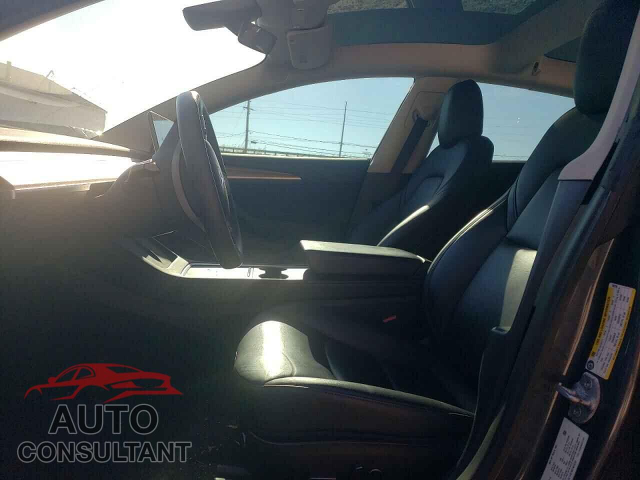 TESLA MODEL 3 2021 - 5YJ3E1EB7MF983250