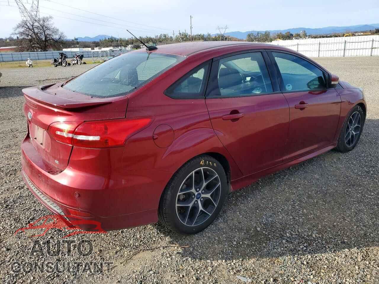 FORD FOCUS 2016 - 1FADP3F26GL399082