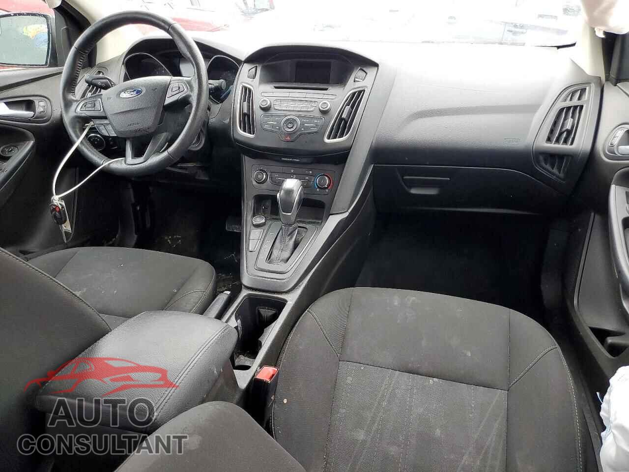 FORD FOCUS 2016 - 1FADP3F26GL352781