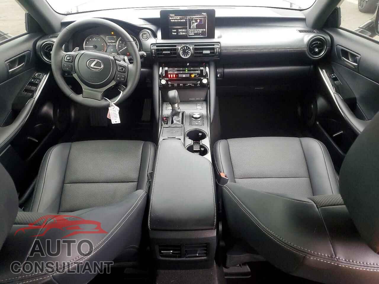 LEXUS IS 2025 - JTHCA1D22S5135478