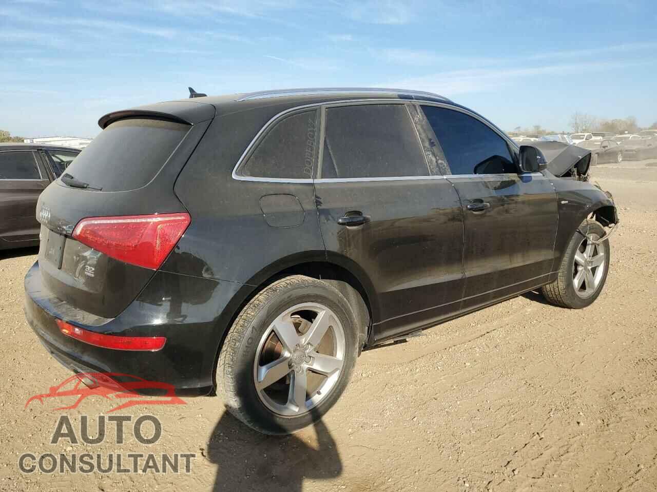 AUDI Q5 2011 - WA1DKAFP2BA100808