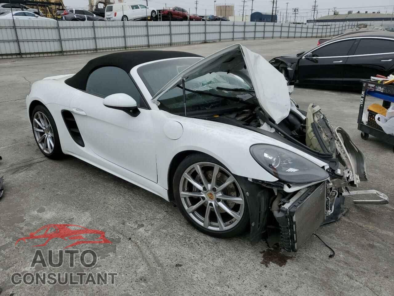 PORSCHE BOXSTER 2019 - WP0CA2A80KS211040