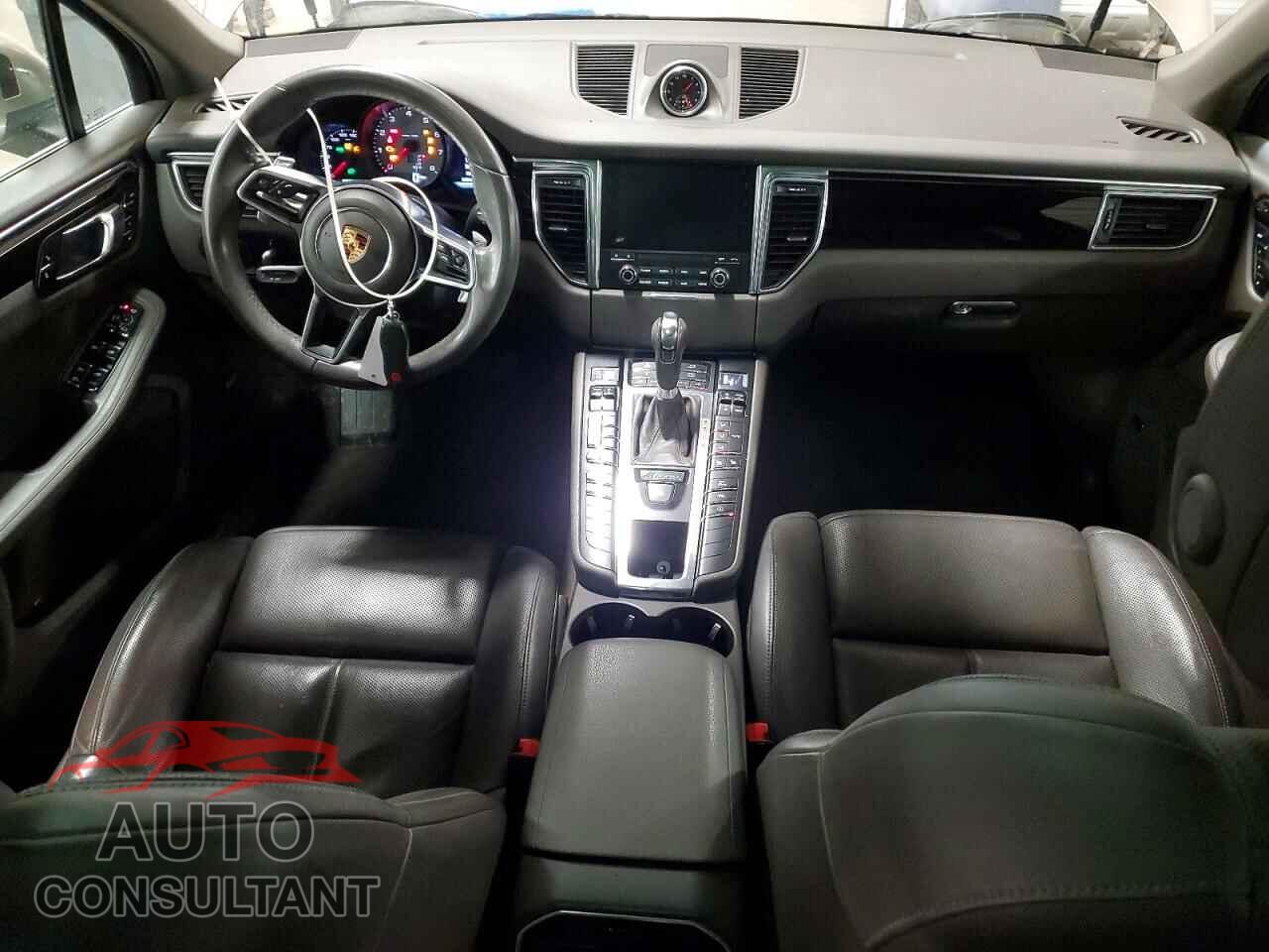 PORSCHE MACAN 2017 - WP1AB2A5XHLB10955