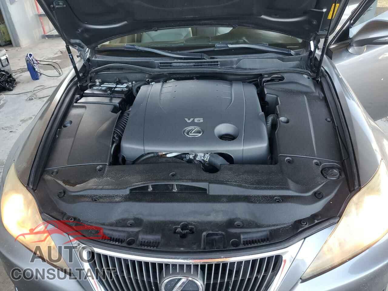 LEXUS IS 2013 - JTHBF5C27D5187973