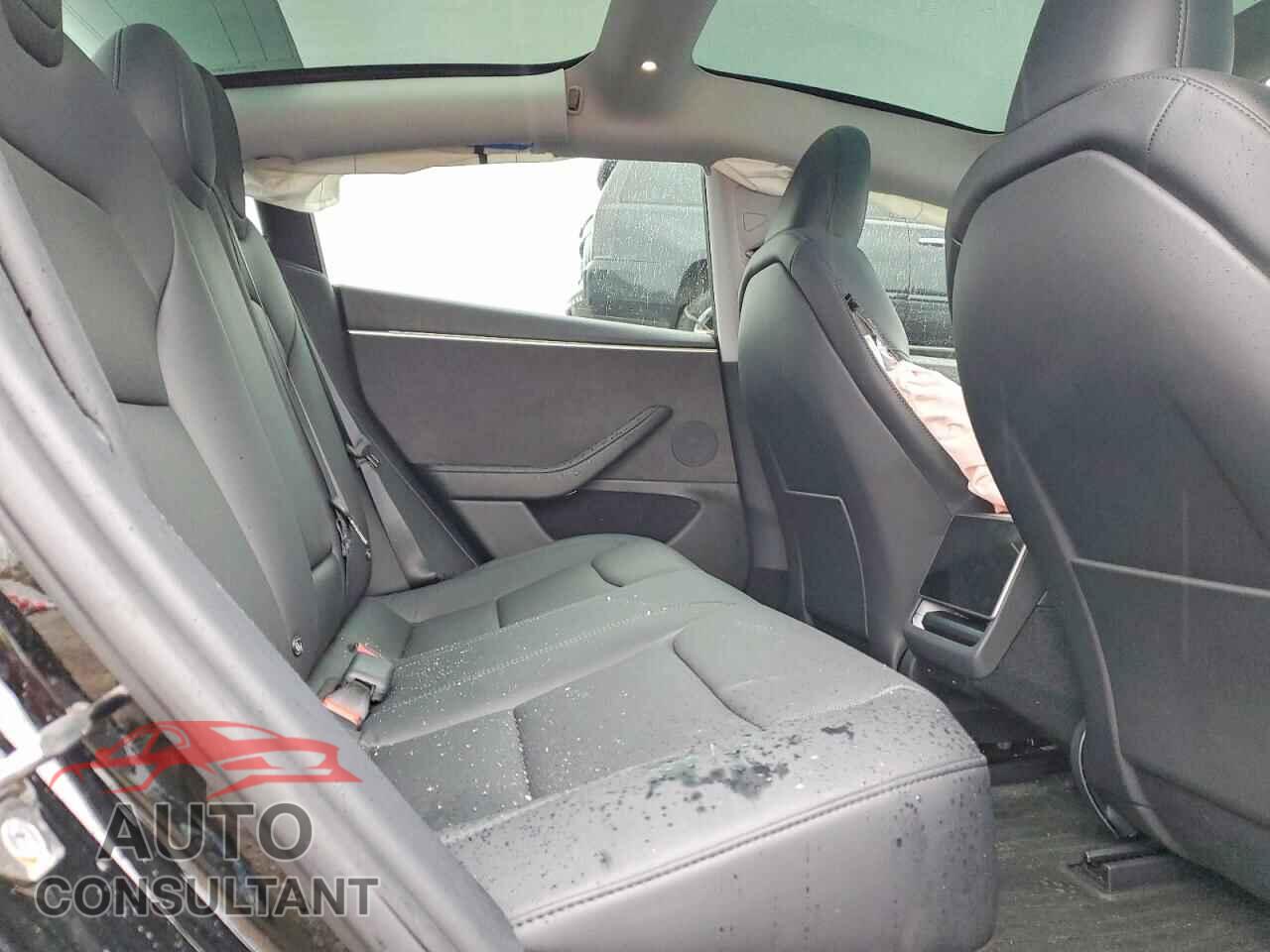 TESLA MODEL 3 2024 - 5YJ3E1EB9RF849105