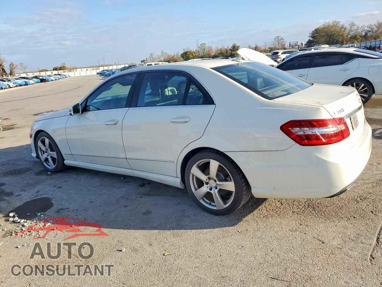 MERCEDES-BENZ E 2010 - WDDHF5GB6AA028778
