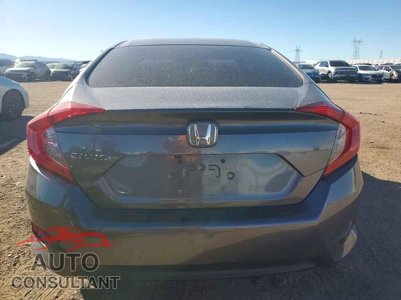 HONDA CIVIC 2017 - 2HGFC2F51HH569366