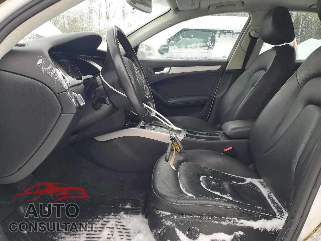 AUDI A4 2012 - WAUBFCFL1CA115700