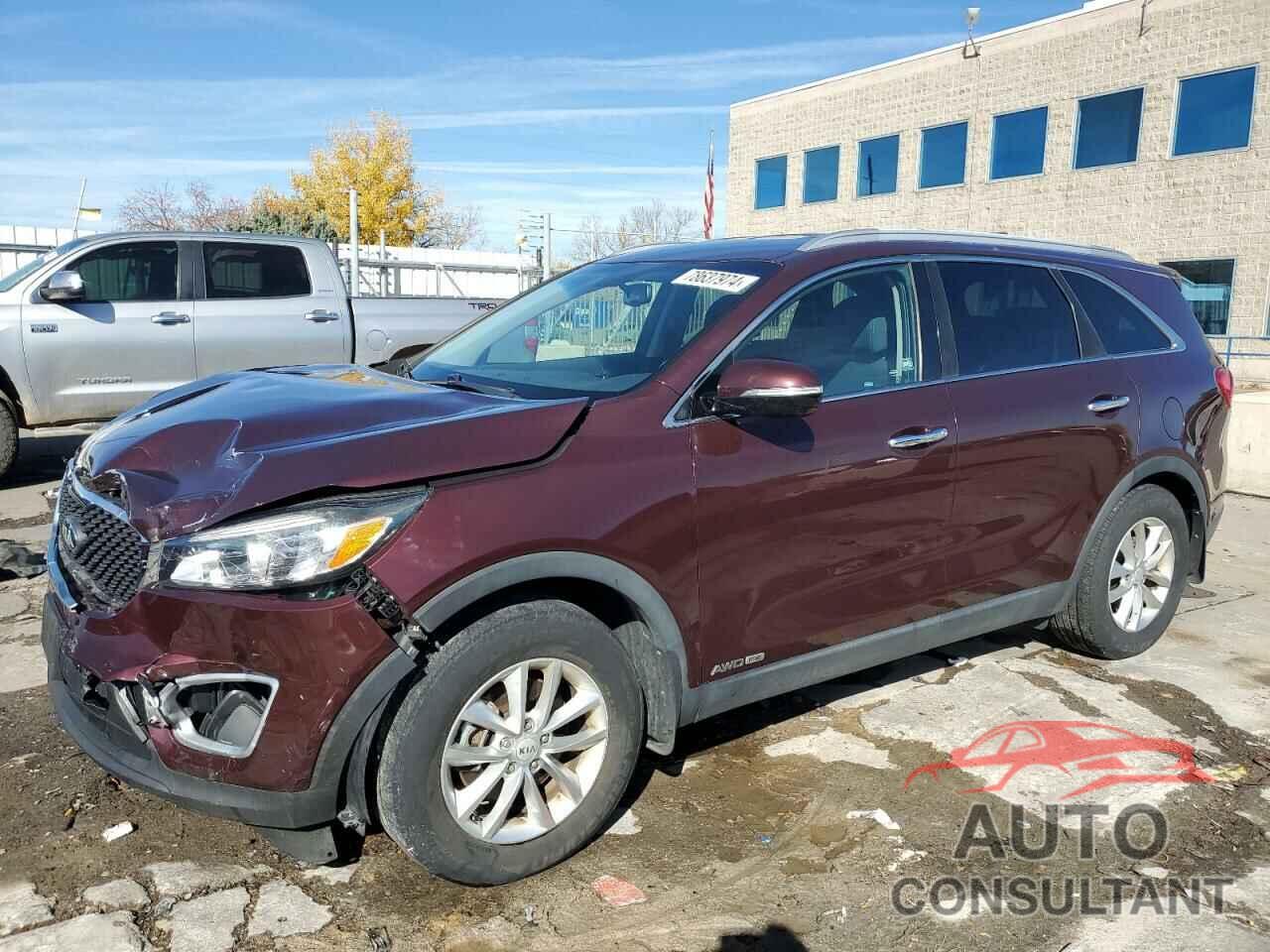 KIA SORENTO 2018 - 5XYPGDA58JG422010