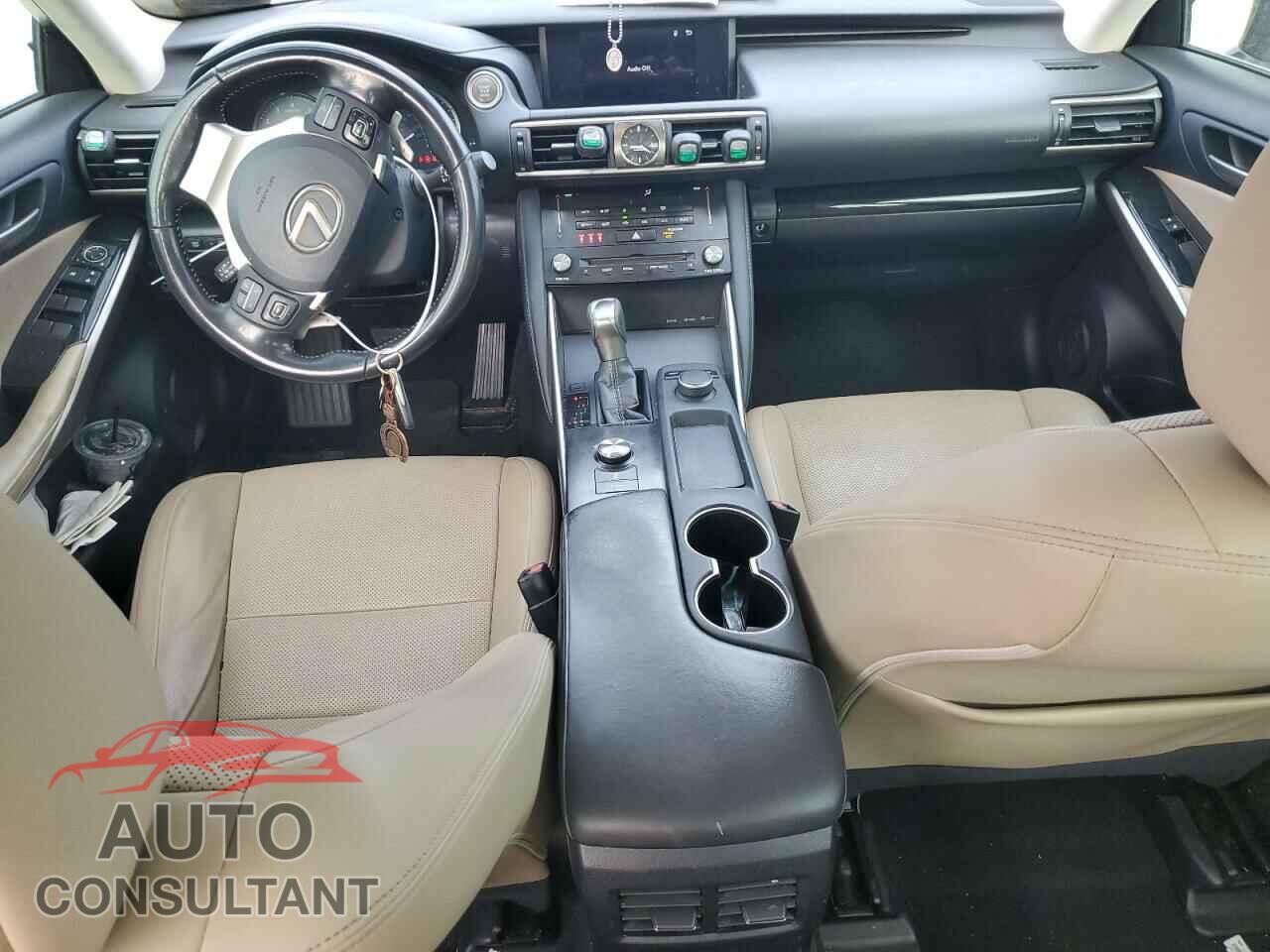 LEXUS IS 2018 - JTHBA1D24J5082230