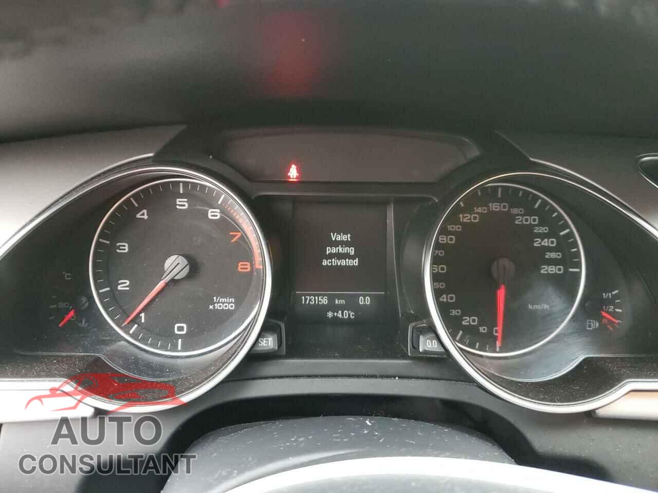 AUDI A5 2011 - WAU4FBFR8BA055517