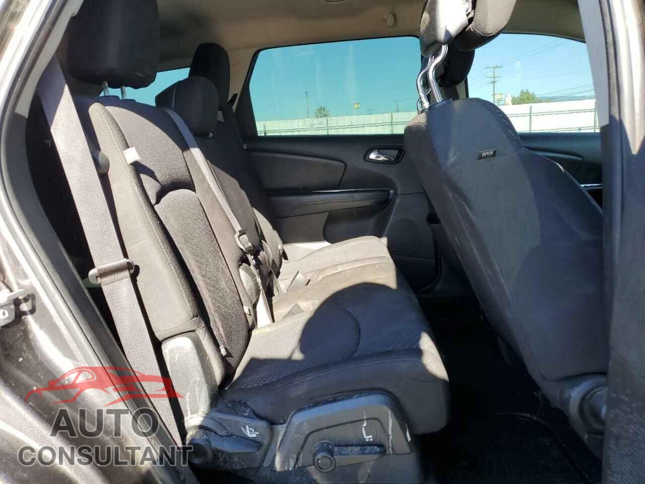 DODGE JOURNEY 2015 - 3C4PDCAB1FT712193