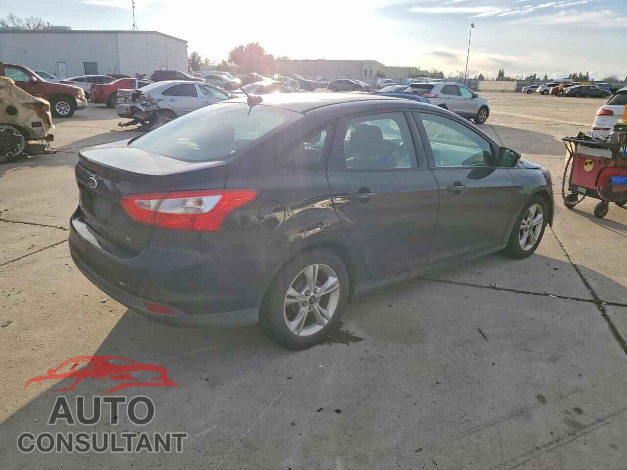 FORD FOCUS 2014 - 1FADP3F2XEL111691