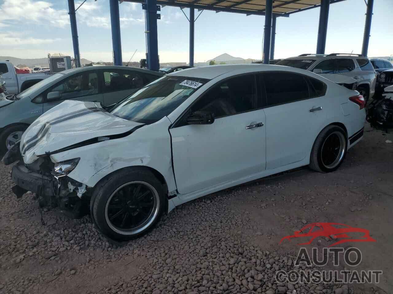 NISSAN ALTIMA 2017 - 1N4AL3AP5HN334585