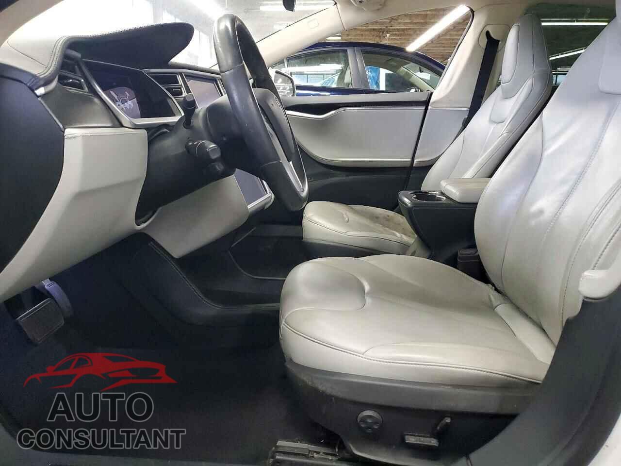 TESLA MODEL S 2013 - 5YJSA1CN7DFP25752