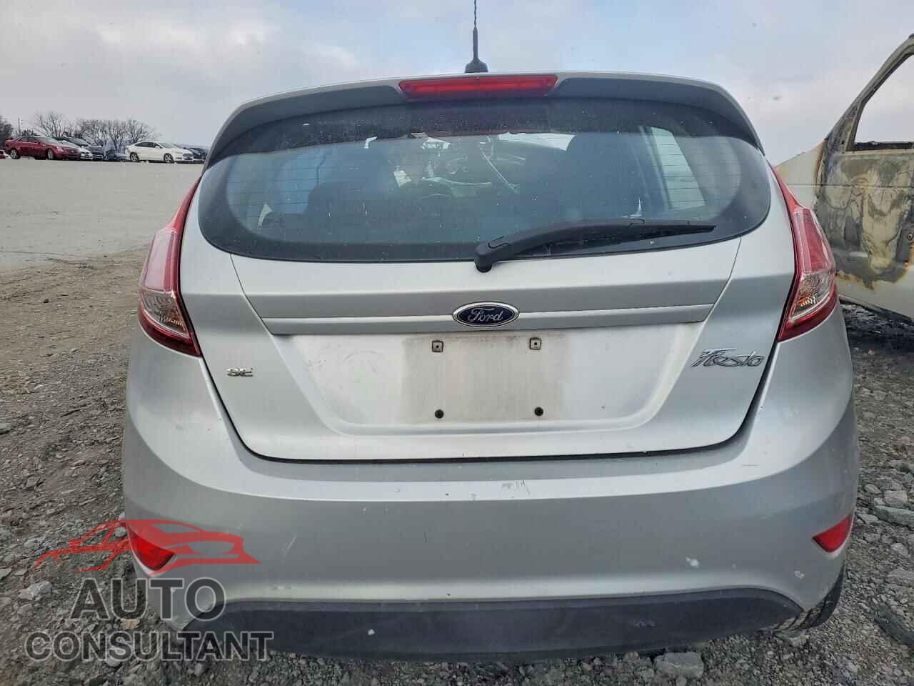 FORD FIESTA 2014 - 3FADP4EJ6EM128453