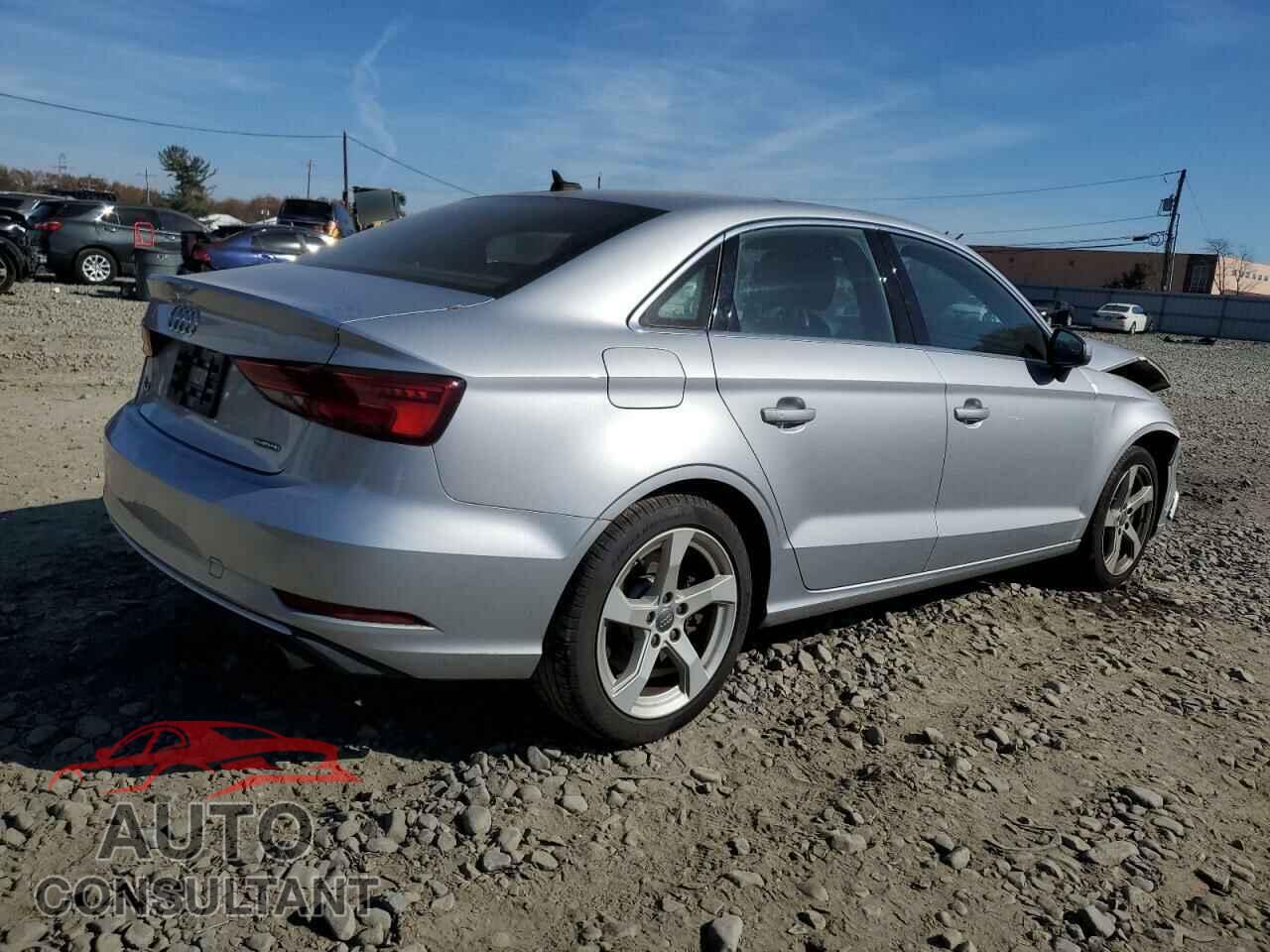 AUDI A3 2019 - WAUBEGFF3K1020428