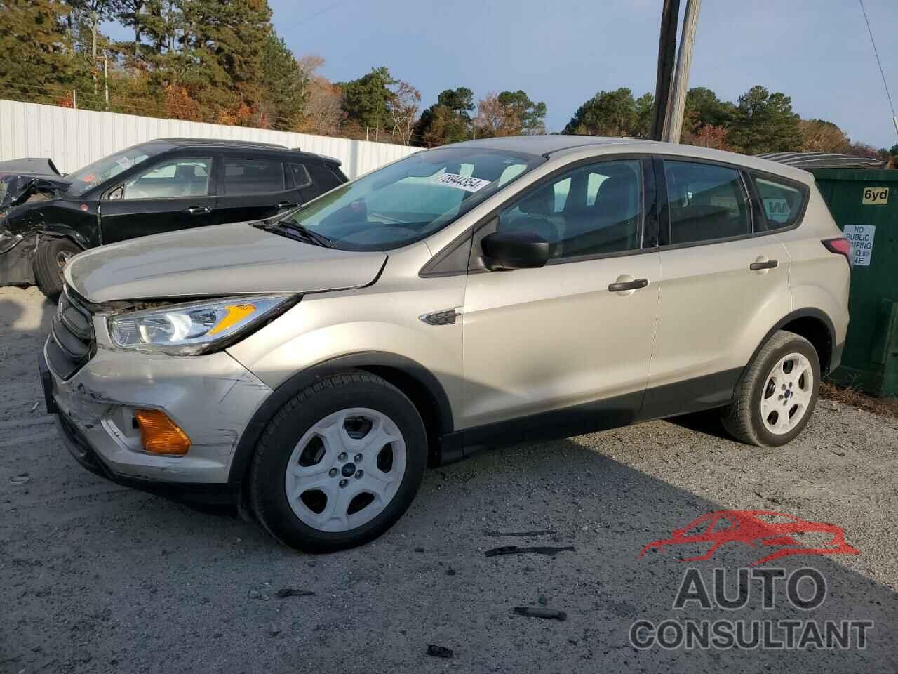 FORD ESCAPE 2017 - 1FMCU0F79HUD71289
