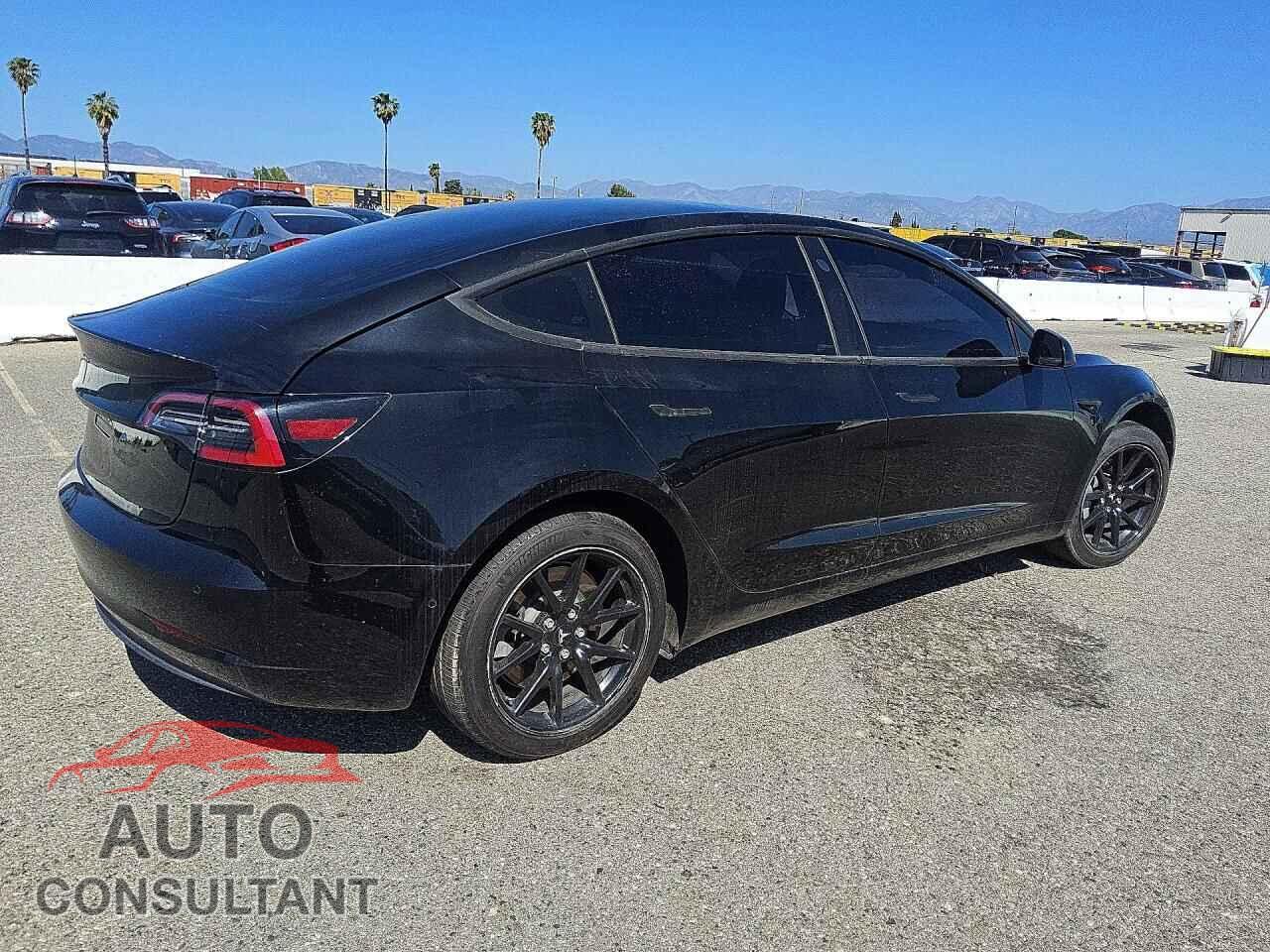 TESLA MODEL 3 2019 - 5YJ3E1EA1KF434907