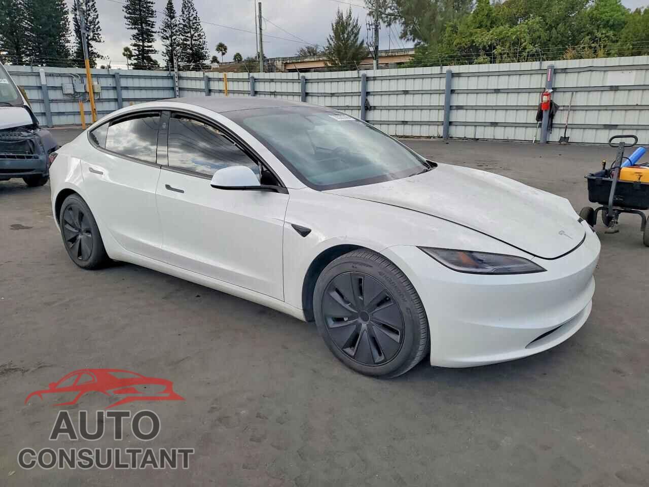 TESLA MODEL 3 2024 - 5YJ3E1EA9RF757256