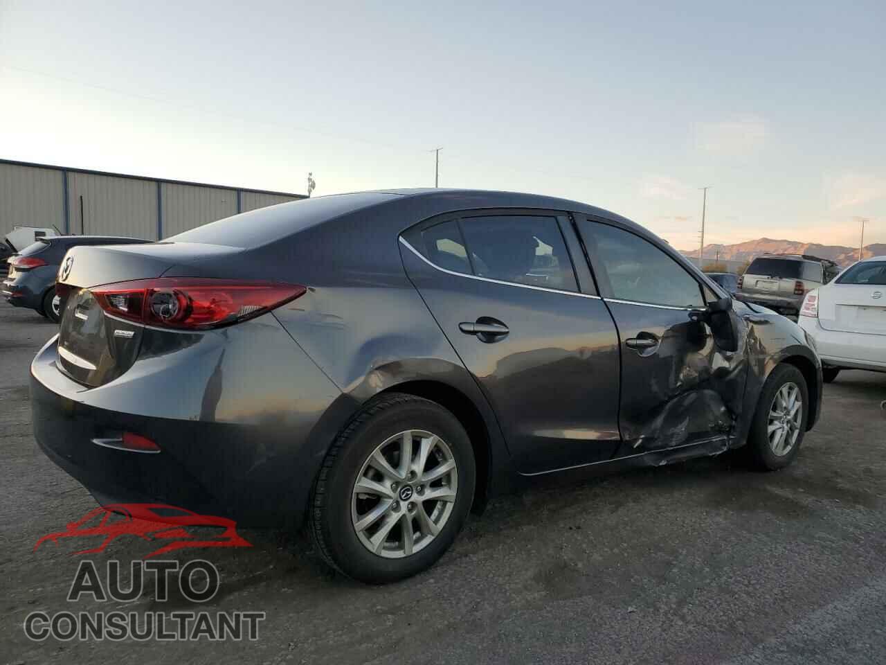 MAZDA 3 2017 - 3MZBN1U70HM109510