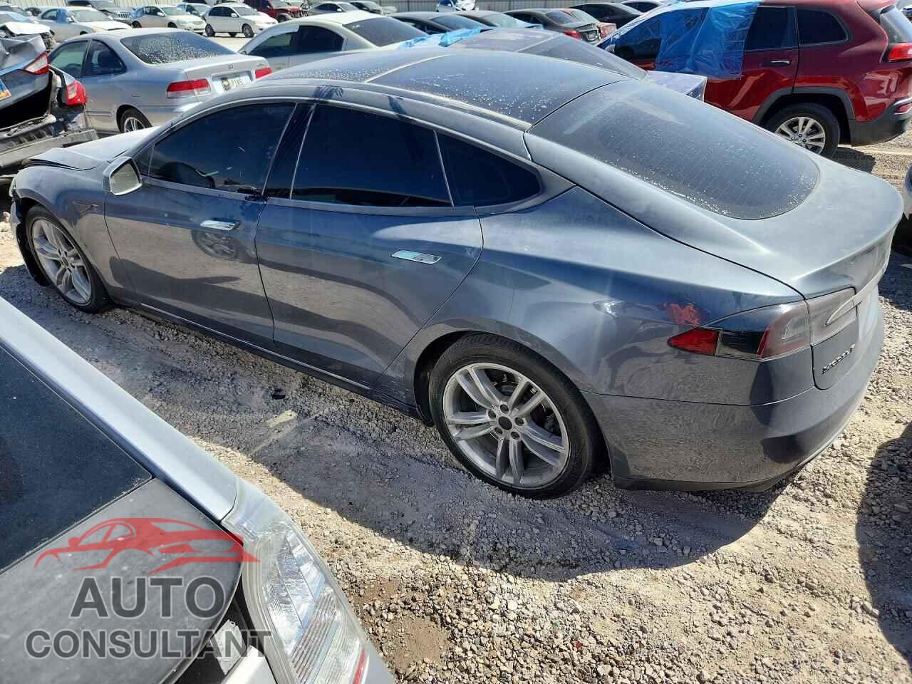 TESLA MODEL S 2013 - 5YJSA1CN4DFP08813