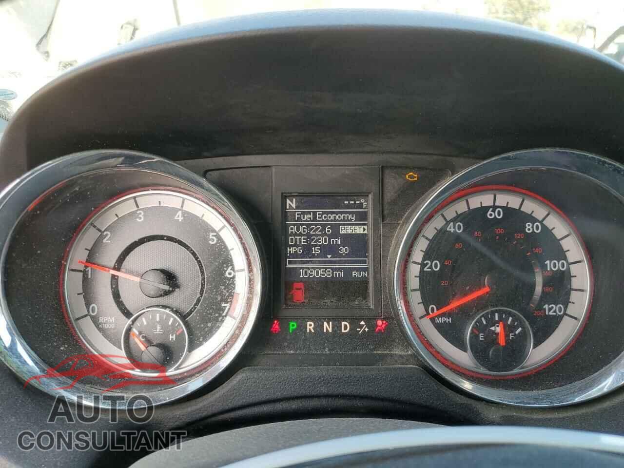 DODGE CARAVAN 2018 - 2C4RDGEG9JR345223