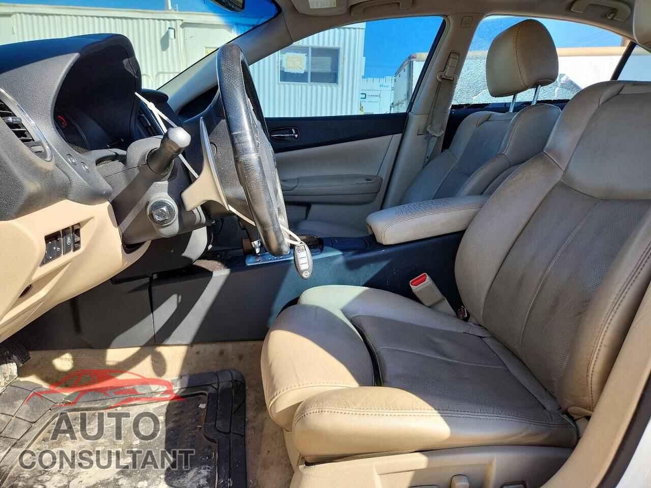 NISSAN MAXIMA 2012 - 1N4AA5AP1CC869001
