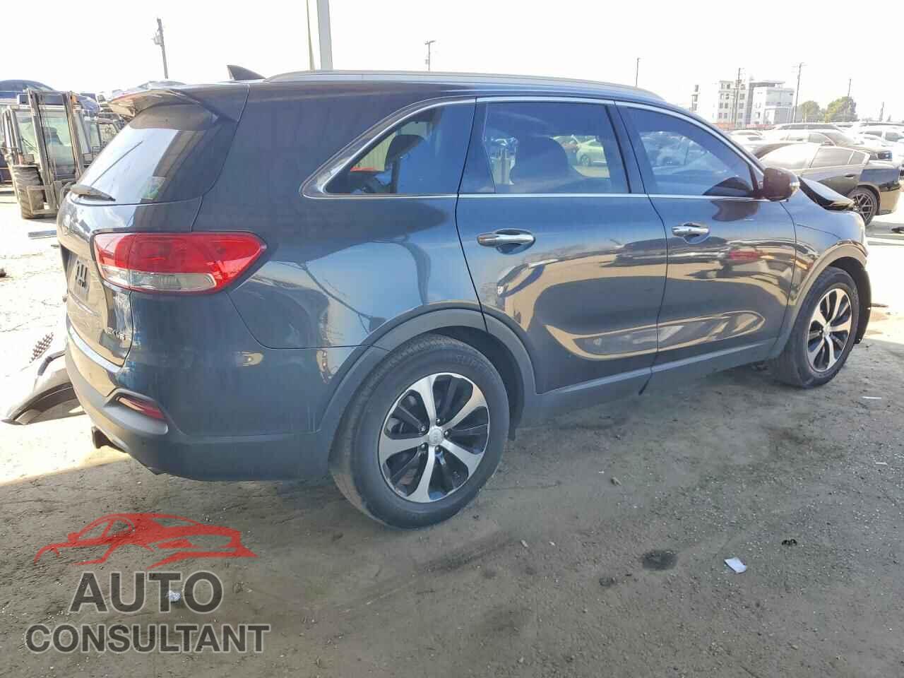 KIA SORENTO 2017 - 5XYPH4A58HG320374