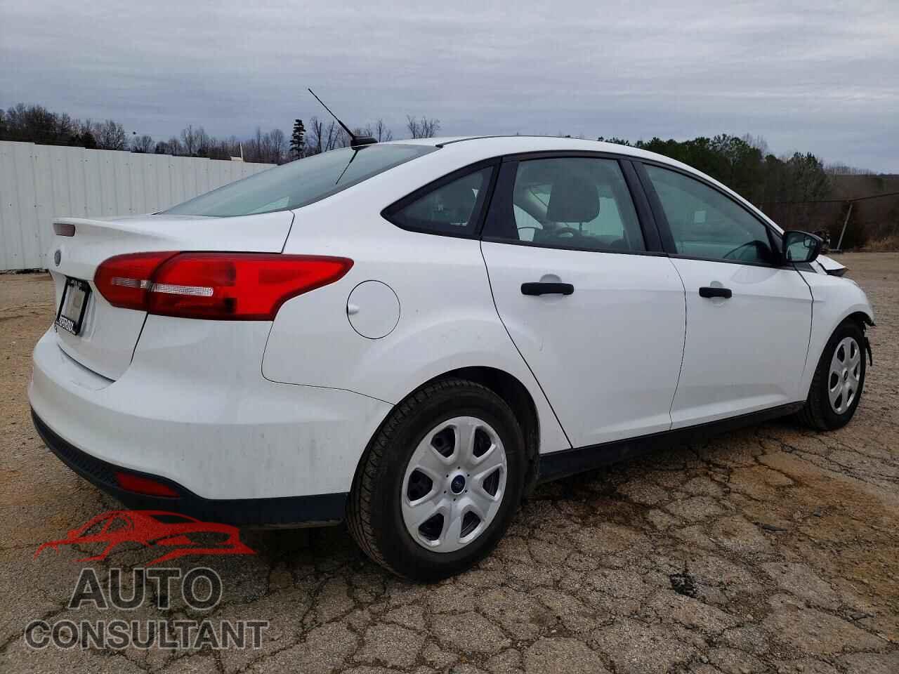 FORD FOCUS 2017 - 1FADP3E20HL254493