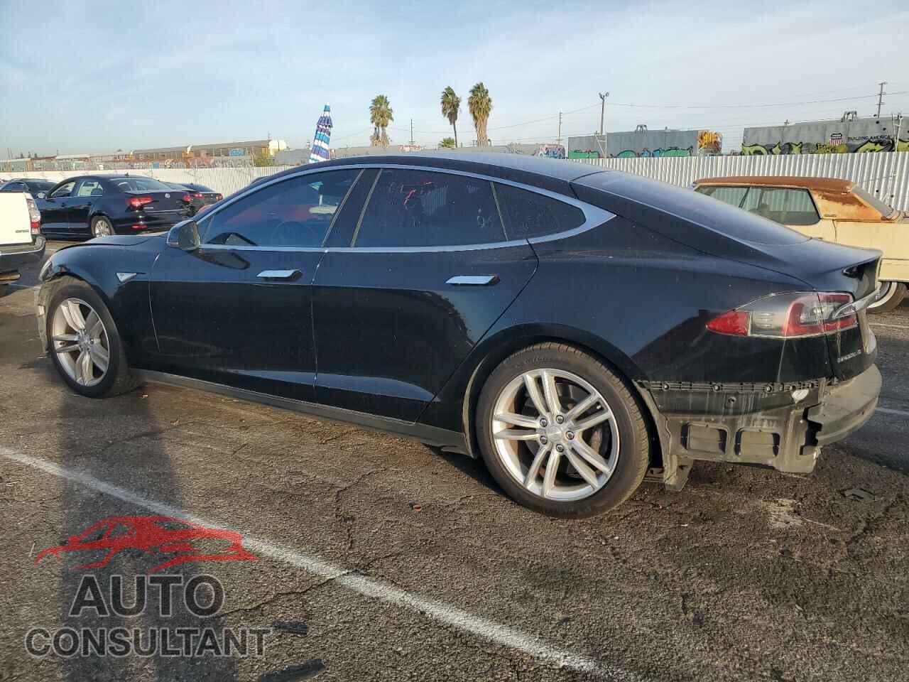 TESLA MODEL S 2016 - 5YJSA1E17GF120208