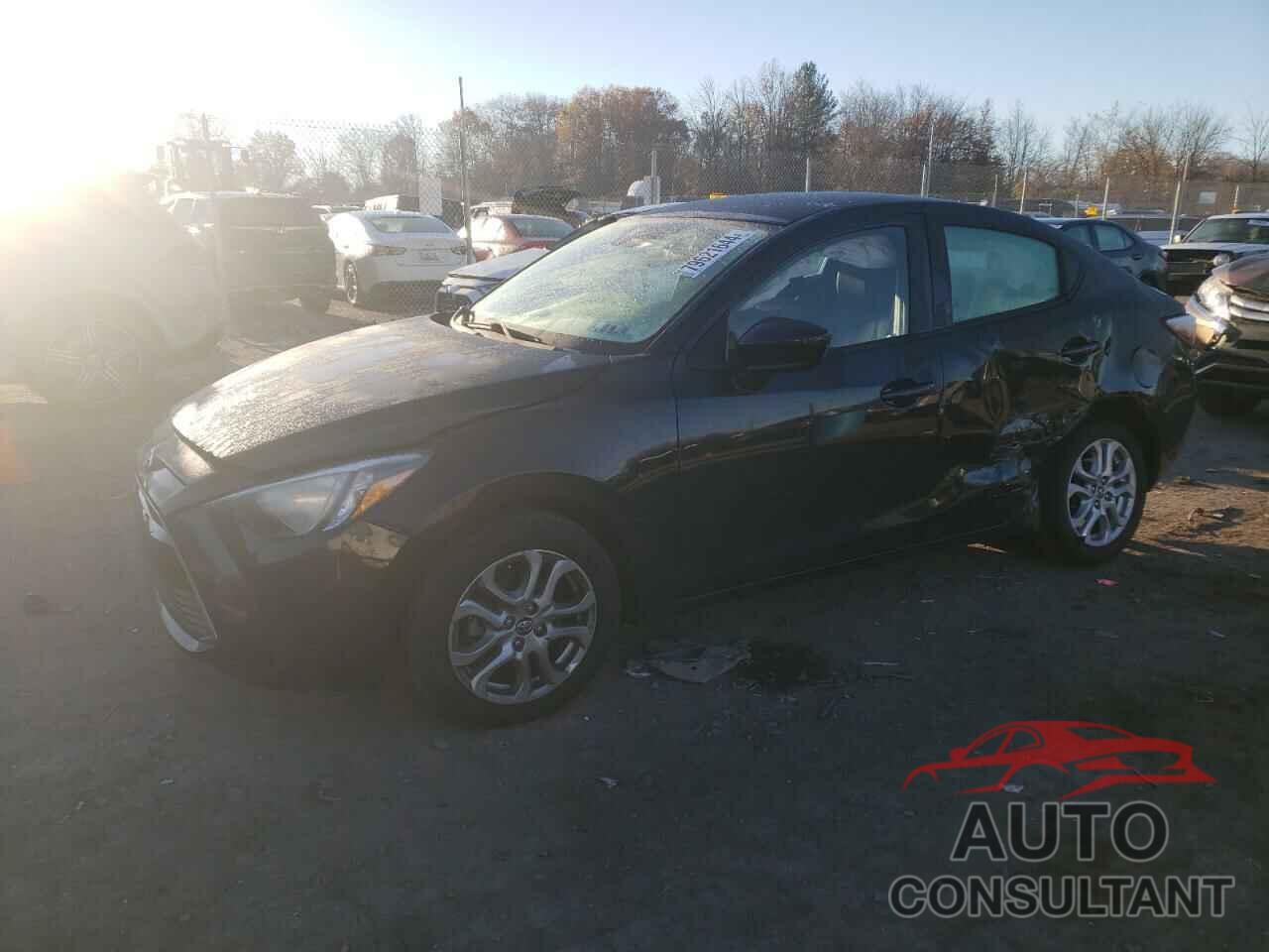 TOYOTA YARIS 2017 - 3MYDLBYV5HY150225