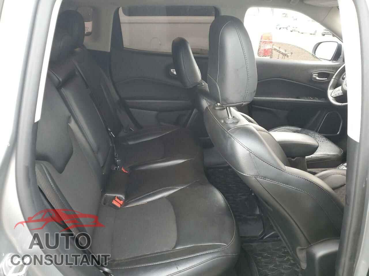 JEEP COMPASS 2020 - 3C4NJDBB9LT255813