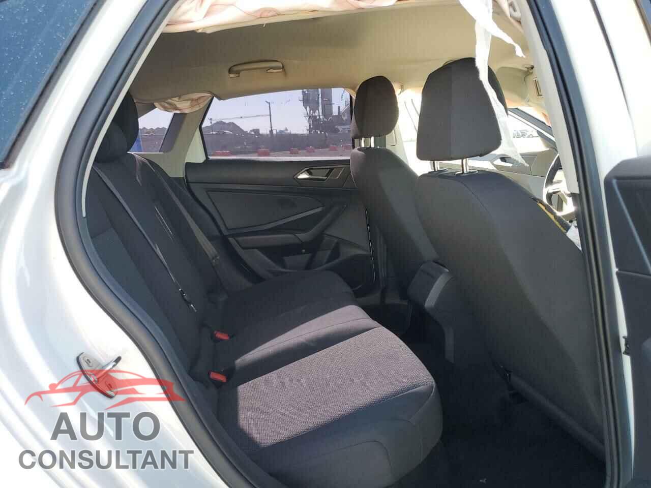 VOLKSWAGEN JETTA 2019 - 3VWC57BU5KM024993