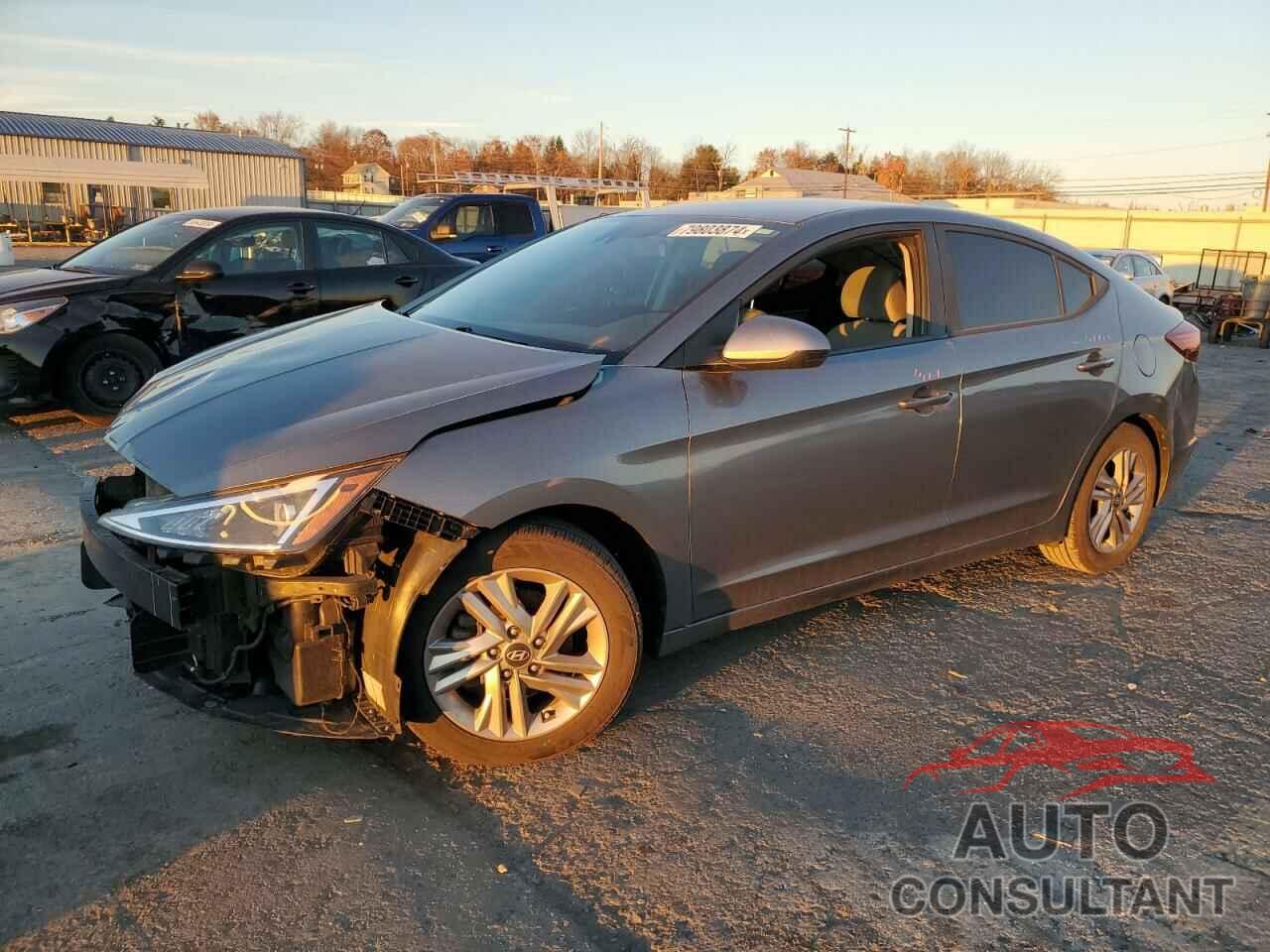 HYUNDAI ELANTRA 2019 - KMHD84LF0KU768750