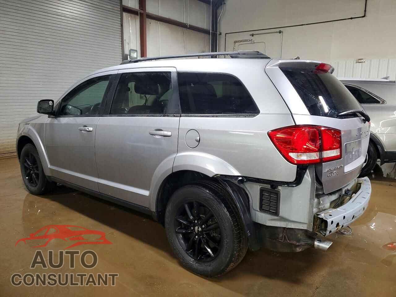 DODGE JOURNEY 2017 - 3C4PDCBG5HT526332