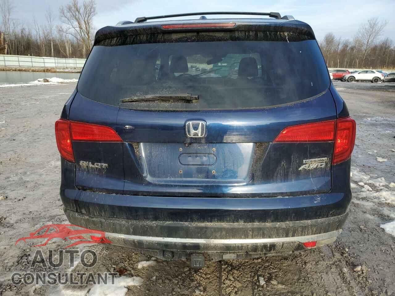 HONDA PILOT 2016 - 5FNYF6H96GB033653