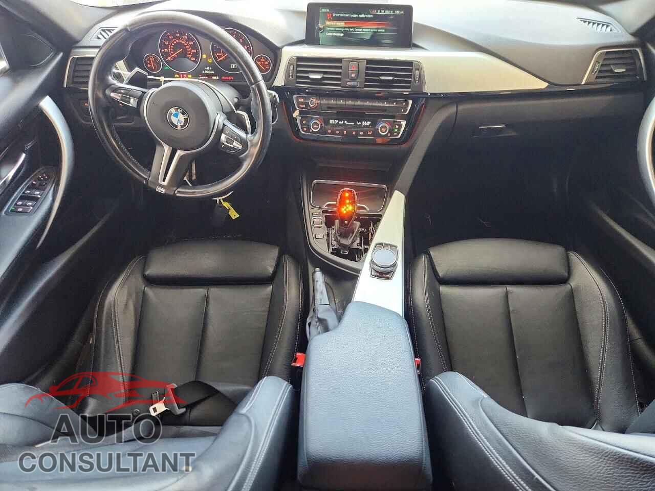BMW 330 2017 - WBA8K3C3XHA022546