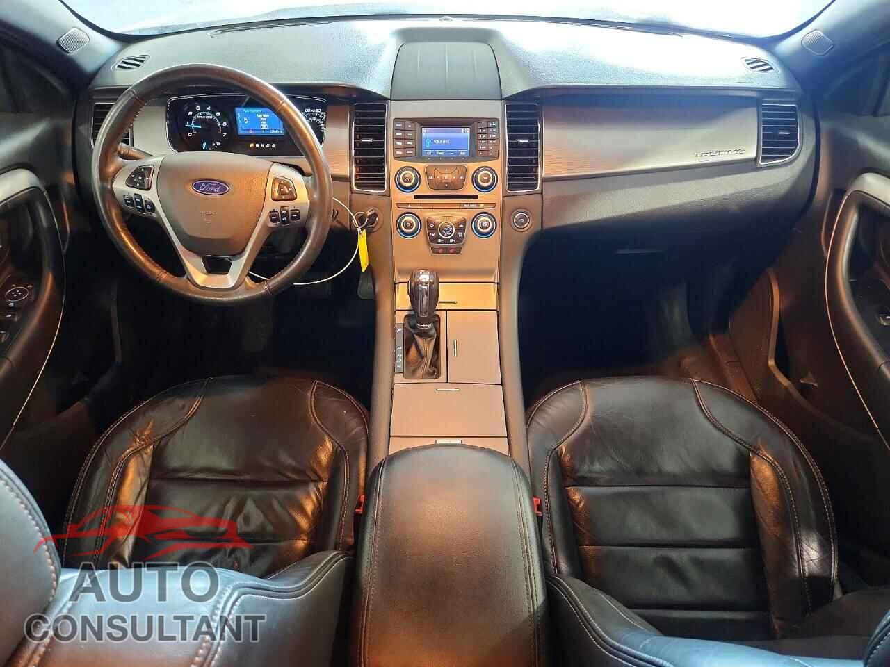 FORD TAURUS 2016 - 1FAHP2E87GG104761