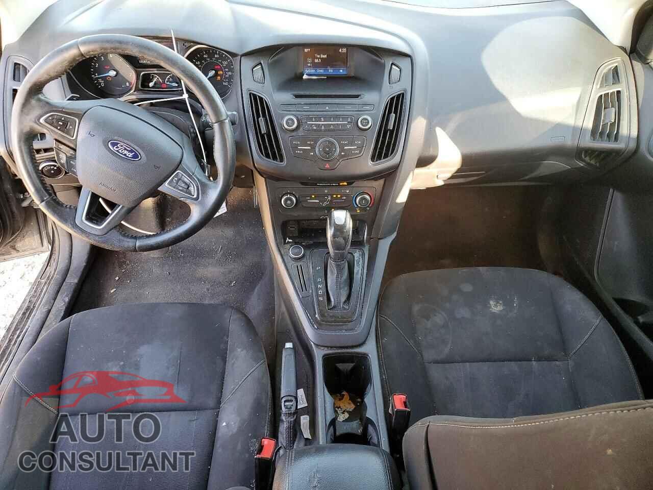FORD FOCUS 2015 - 1FADP3F21FL363881