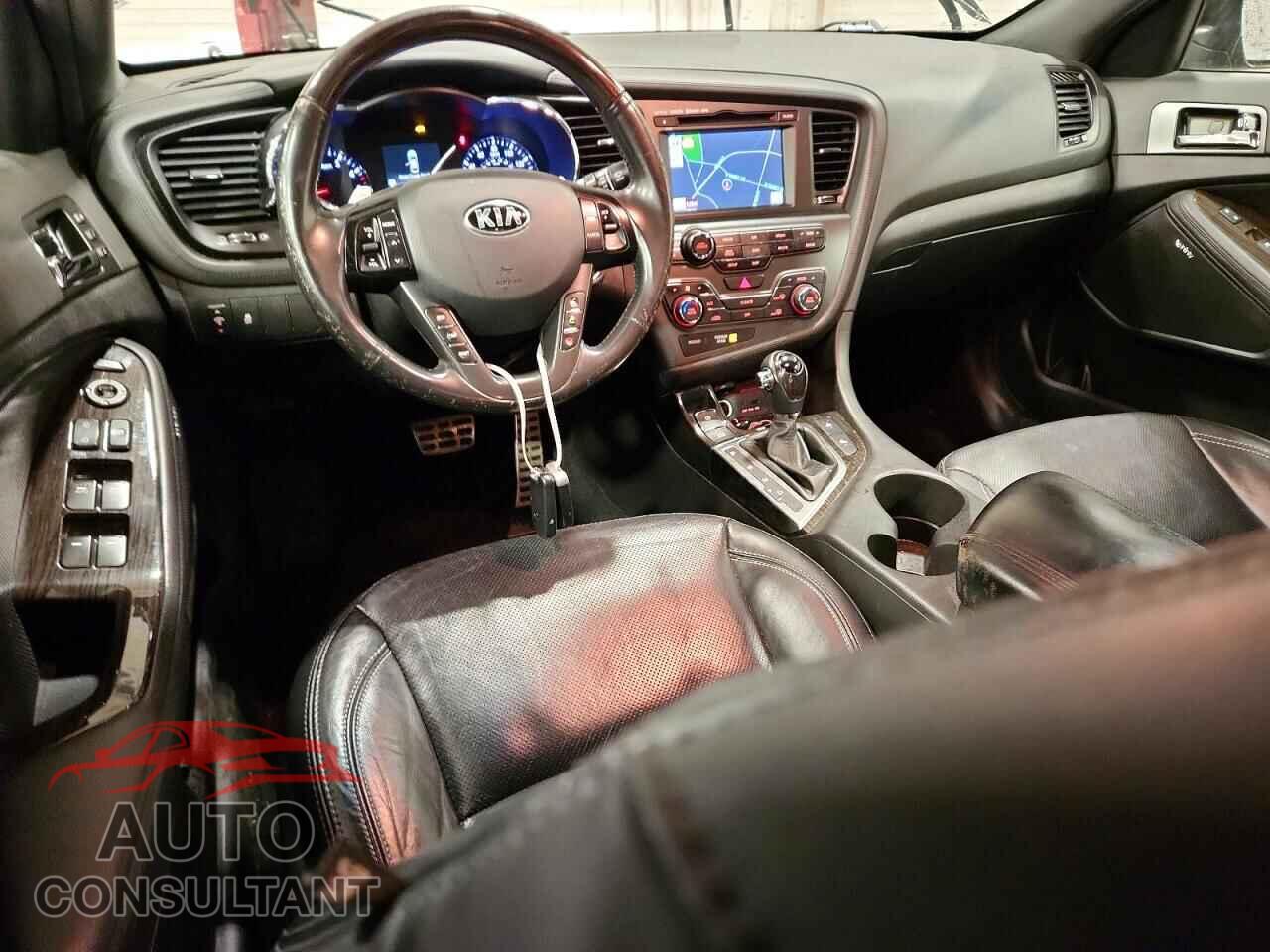 KIA OPTIMA 2013 - 5XXGR4A69DG182073