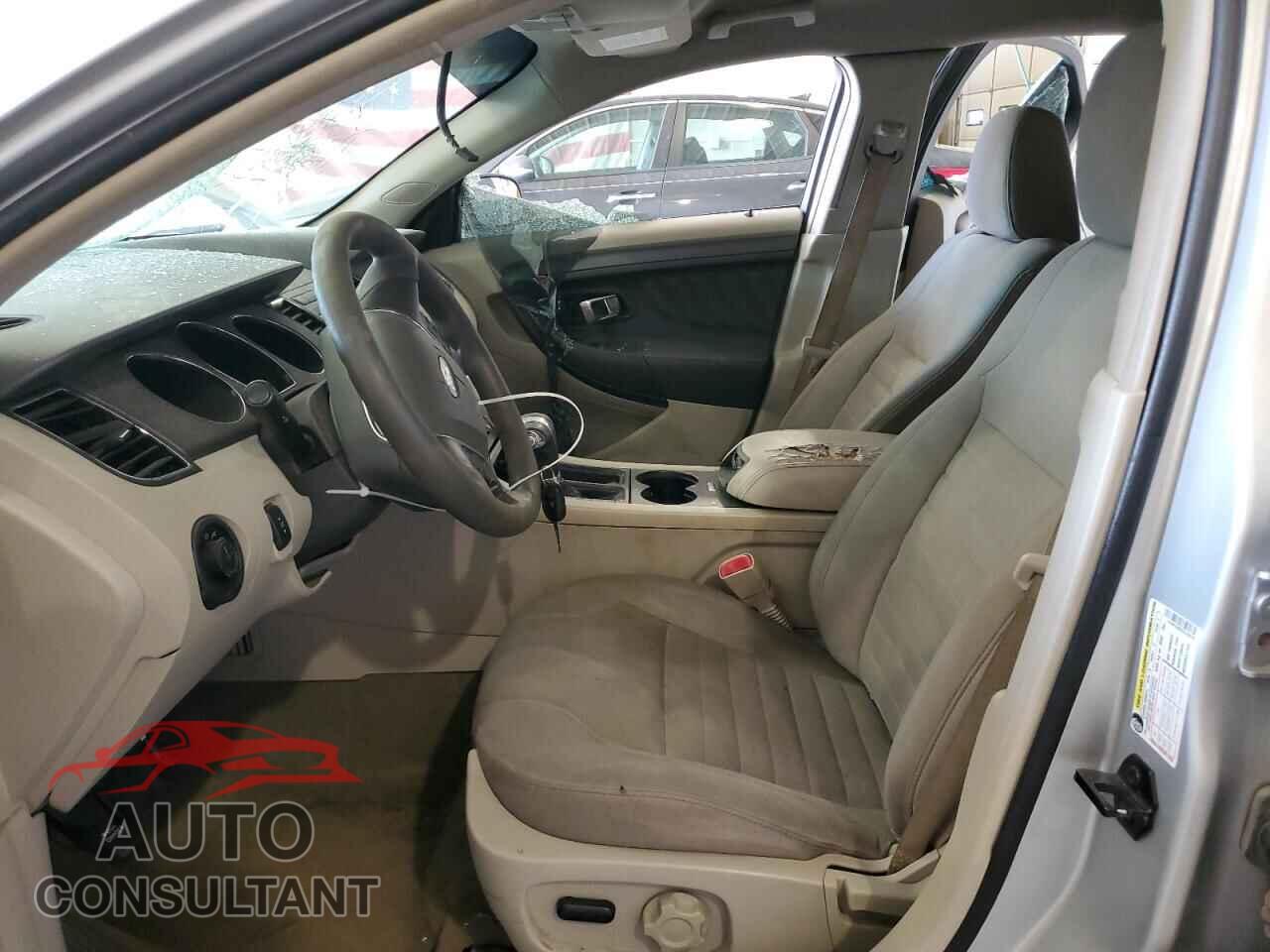 FORD TAURUS 2012 - 1FAHP2DW2CG105276