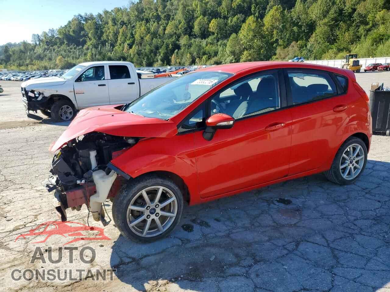 FORD FIESTA 2014 - 3FADP4EJ2EM228517