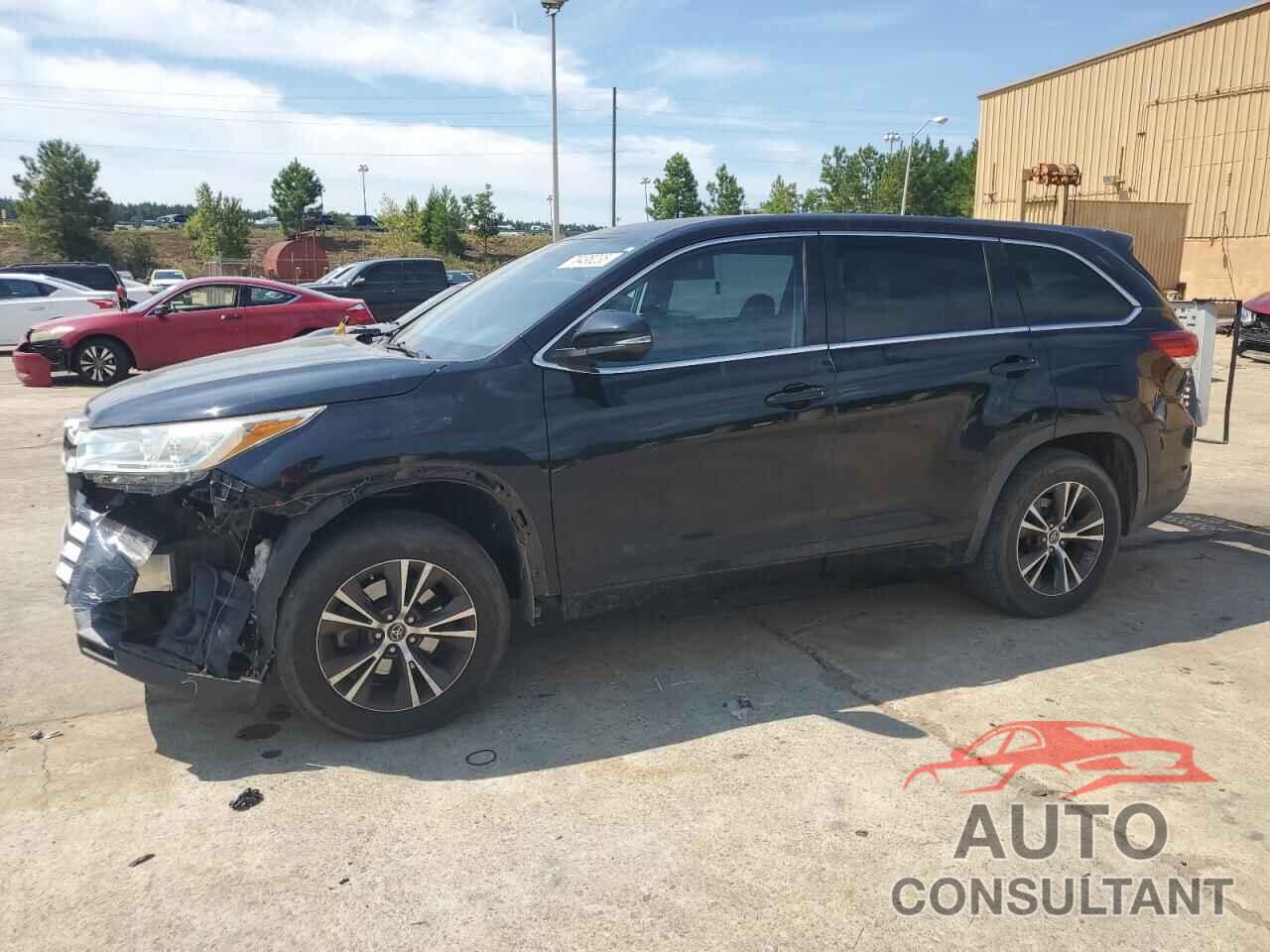 TOYOTA HIGHLANDER 2018 - 5TDZZRFH5JS237287
