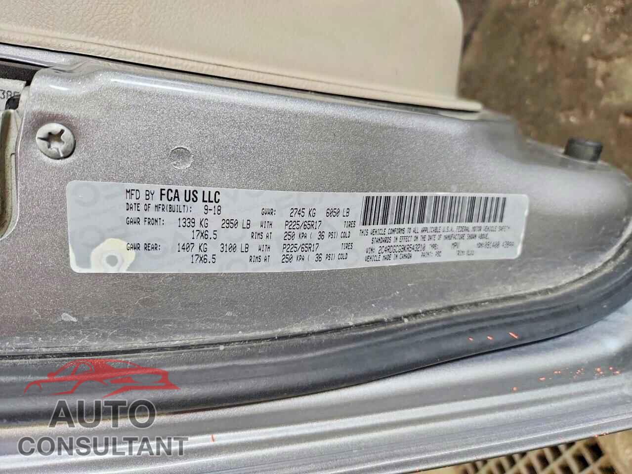 DODGE CARAVAN 2019 - 2C4RDGCG9KR543210