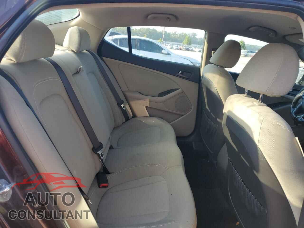 KIA OPTIMA 2011 - KNAGM4A73B5118908
