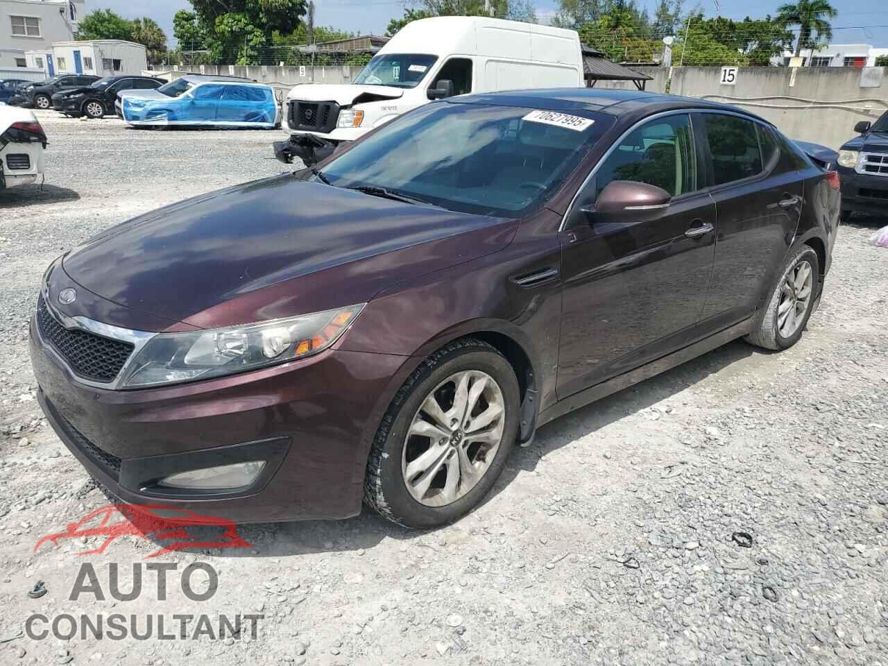 KIA OPTIMA 2011 - KNAGN4A79B5116805