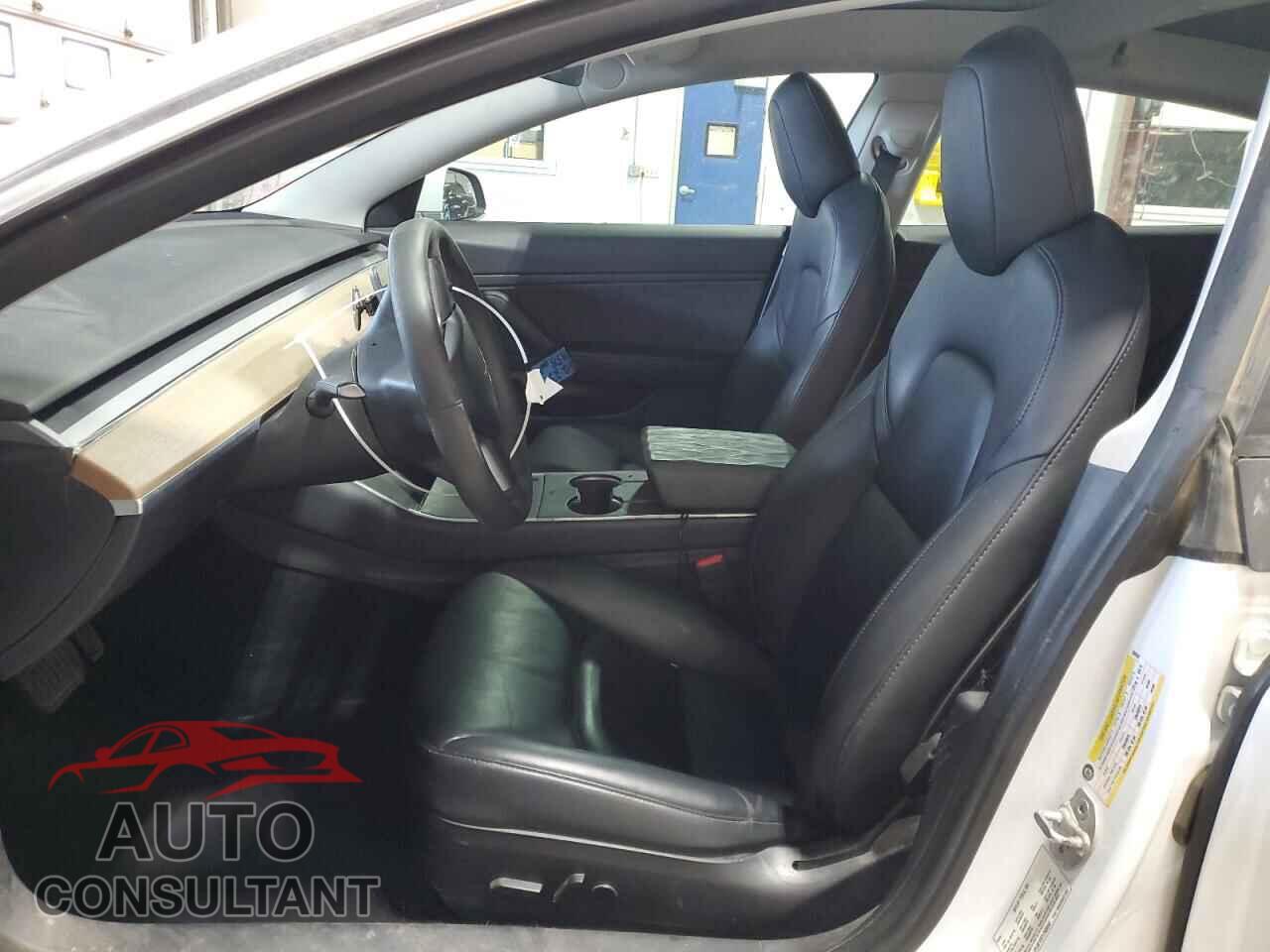 TESLA MODEL 3 2020 - 5YJ3E1EB7LF638542