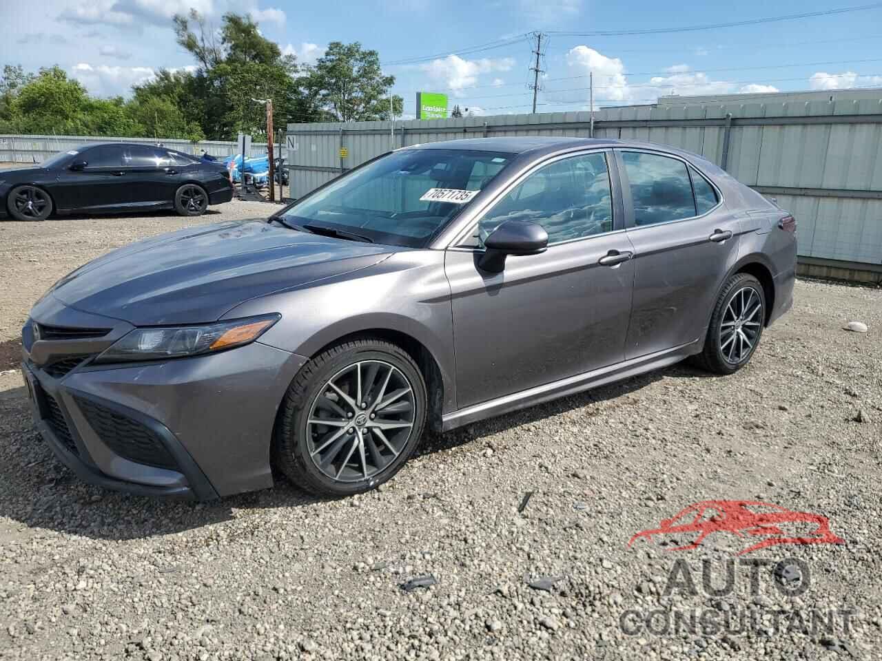 TOYOTA CAMRY 2021 - 4T1G11AK5MU584861