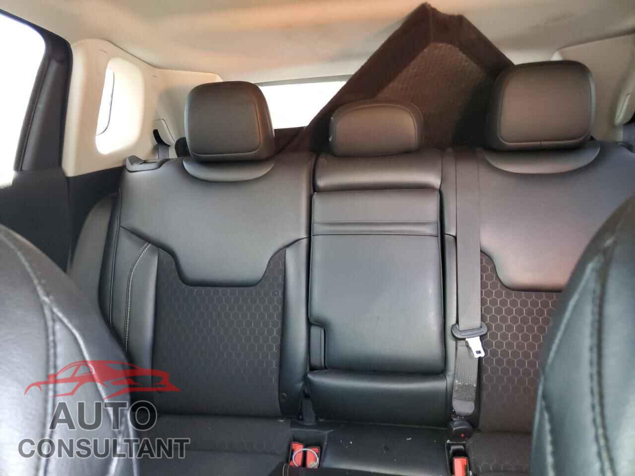 JEEP COMPASS 2018 - 3C4NJDBB6JT479828